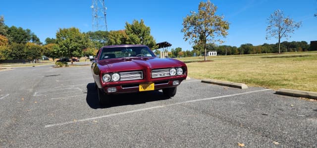 1969 Pontiac GTO Hardtop Coupe 4-Speed